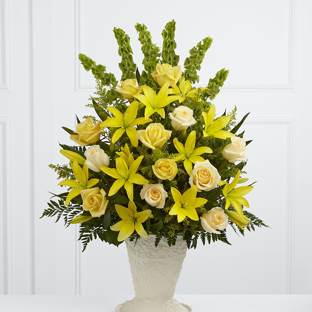 Golden Memories Arrangement – Flowersforyou.com, Tontitown AR