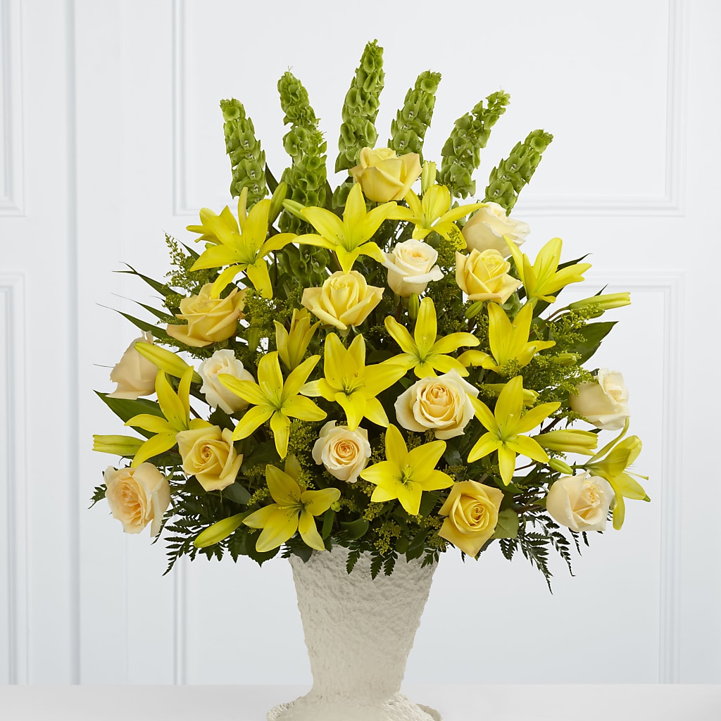 Golden Memories Arrangement – Flowersforyou.com, Tontitown AR