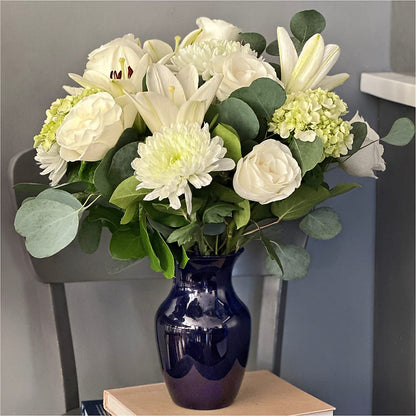 Snowy Dreams Bouquet –  Flowersforyou.com, Tontitown AR