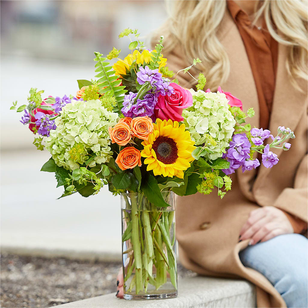 Vibrant Greetings Bouquet –  Flowersforyou.com, Tontitown AR